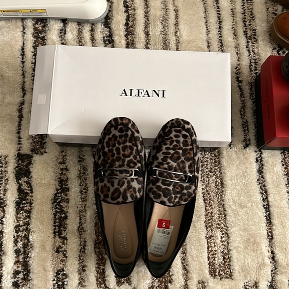 Alfani Loafers - Picture 4 of 4